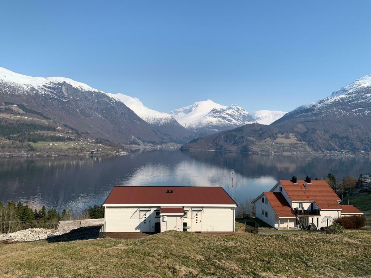 Olden Fjord Apartments Exterior foto